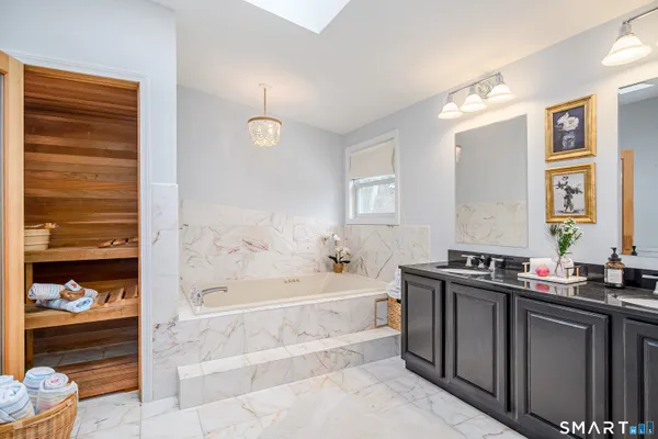 $1,429,000 | 4 Marshall Lane, Weston, CT 06883