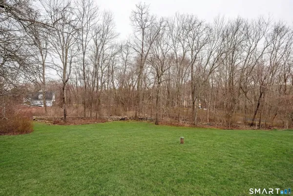 $1,429,000 | 4 Marshall Lane, Weston, CT 06883