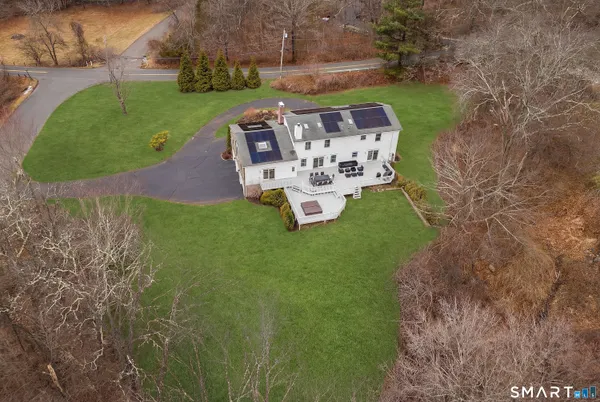 $1,429,000 | 4 Marshall Lane, Weston, CT 06883