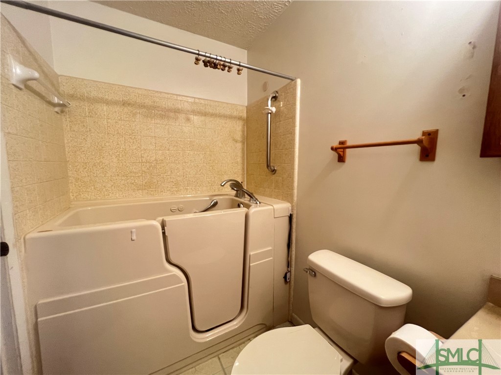420 Place In The Country Road Hinesville, GA 31313 - Photo 17 of 39 Gallery Image 17