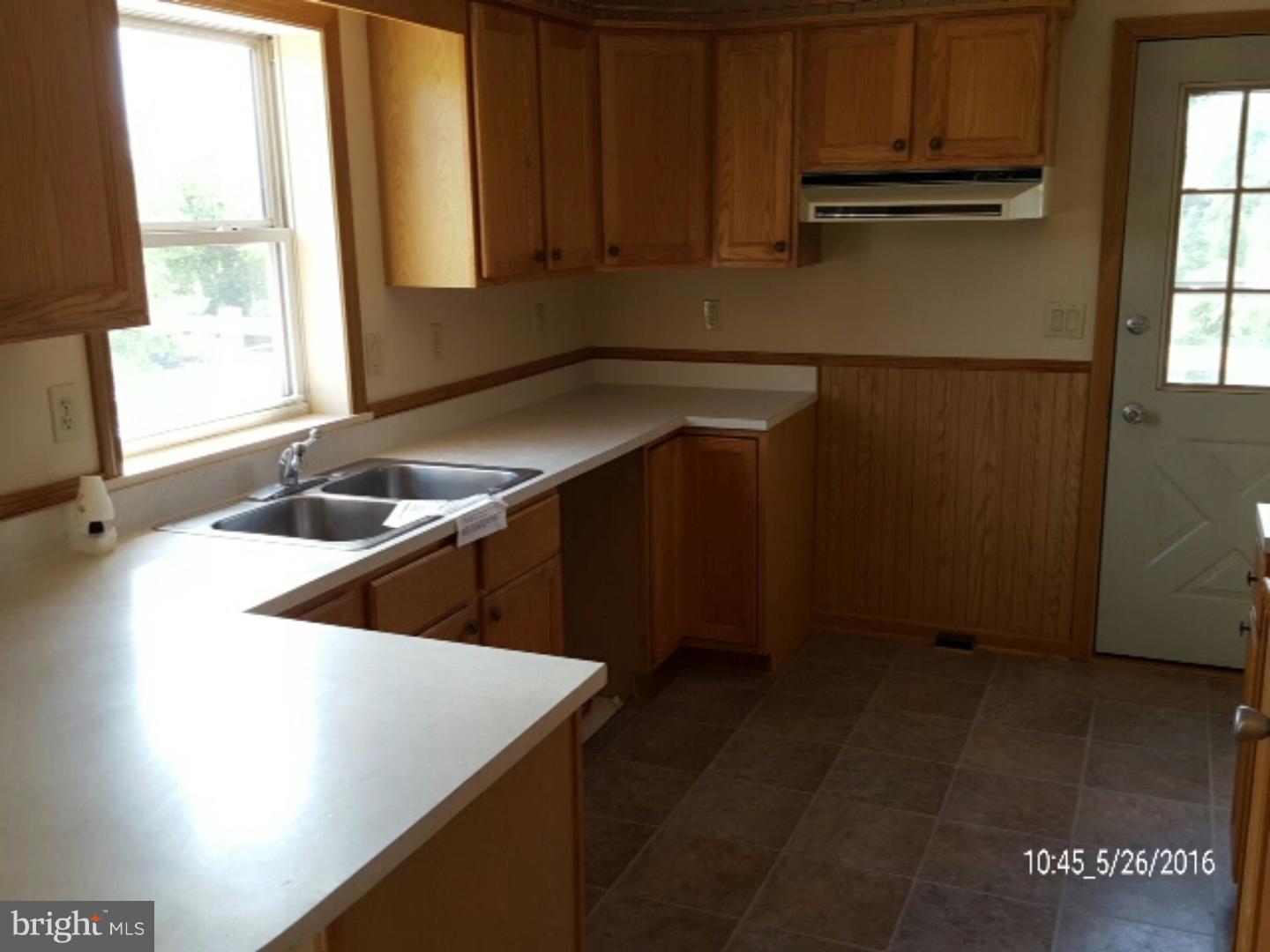 36 Reedsville Road Schuylkill Haven, PA 17972 - Photo 7 of 15 Kitchen