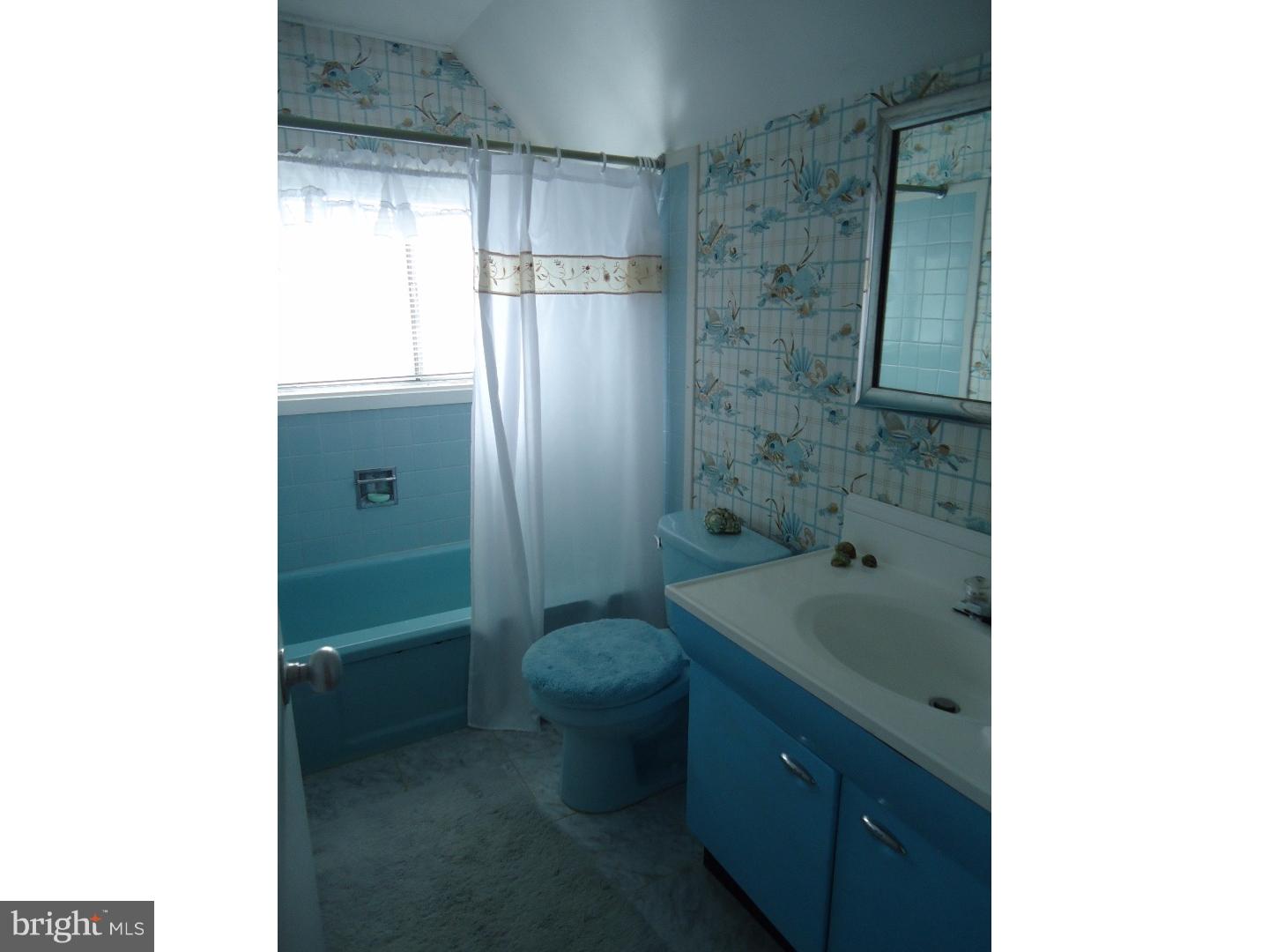 38 Hardy Road Levittown, PA 19056 - Photo 12 of 19 Bathroom