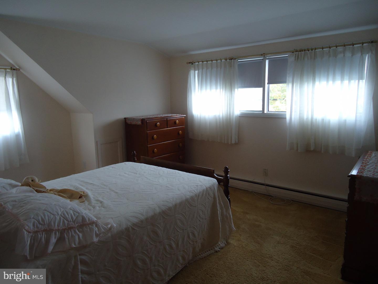 38 Hardy Road Levittown, PA 19056 - Photo 13 of 19 Bedroom 4
