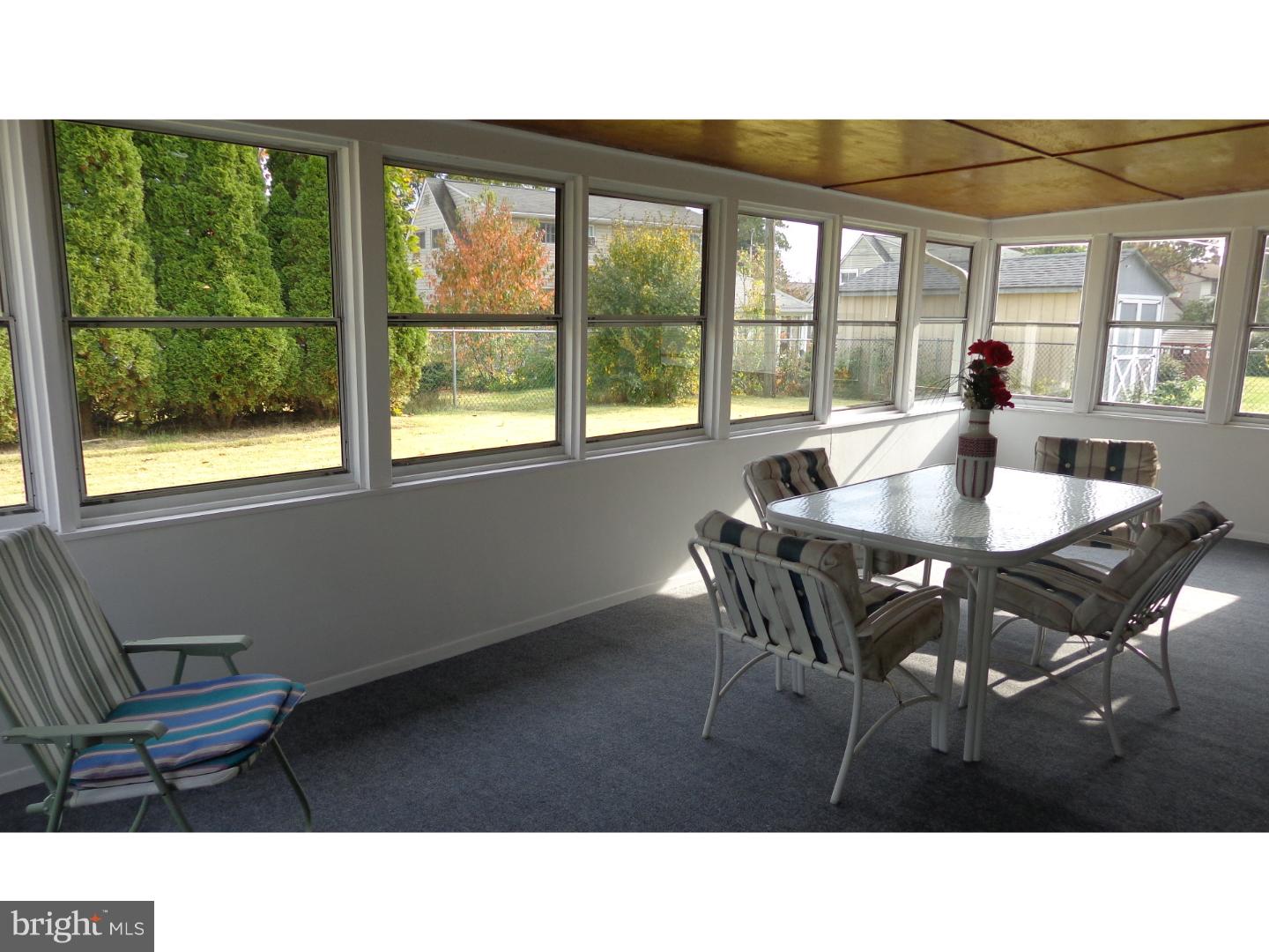 38 Hardy Road Levittown, PA 19056 - Photo 14 of 19 Gallery Image 14