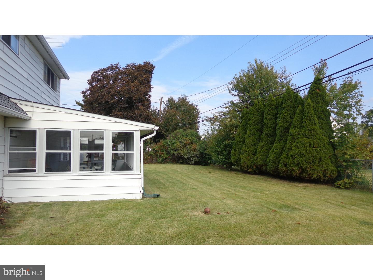 38 Hardy Road Levittown, PA 19056 - Photo 19 of 19 Back Yard