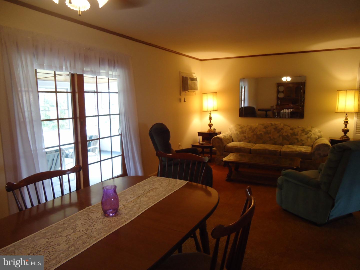 38 Hardy Road Levittown, PA 19056 - Photo 7 of 19 Living Room