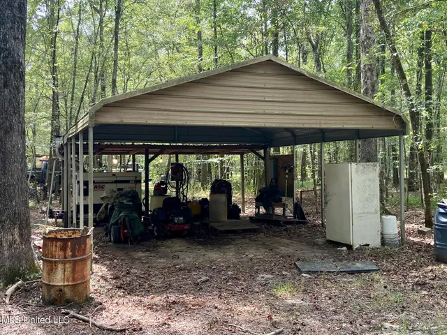 $92,500 | 6095 County Road 23, Louin, MS 39338