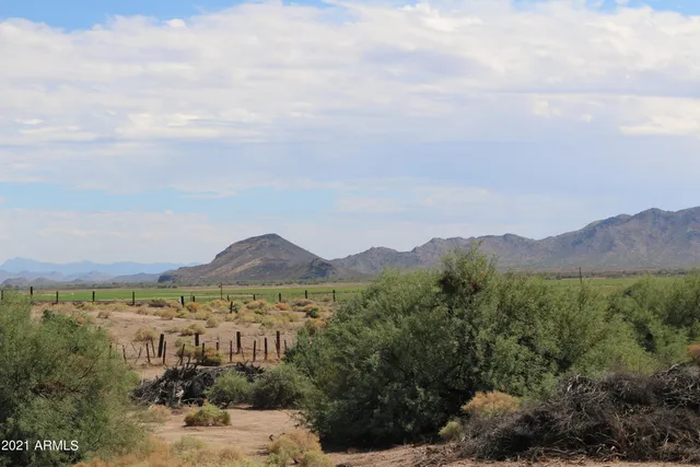 $1,075,000 | 0 Old Us Highway, Arlington, AZ 85322