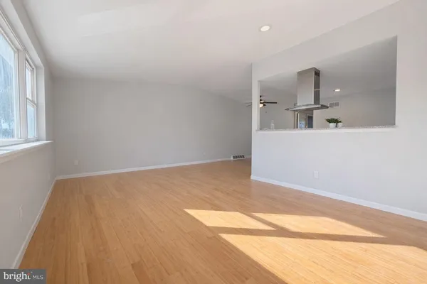 $390,001 | 419 Rennard Street, Philadelphia, PA 19116