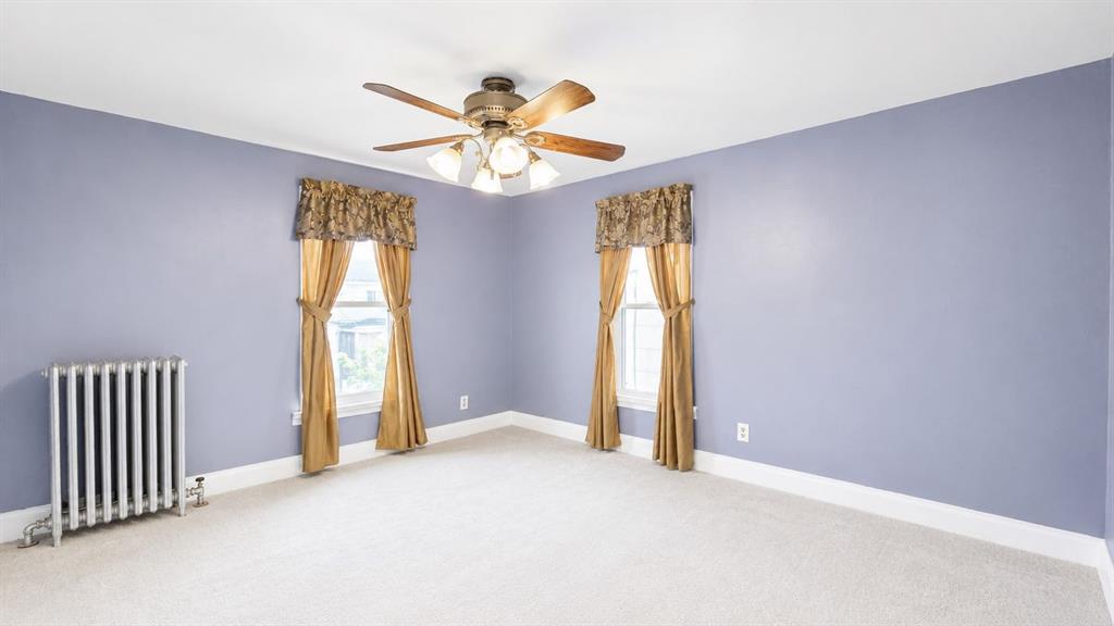439 Longfellow Street Vandergrift, PA 15690 - Photo 8 of 16