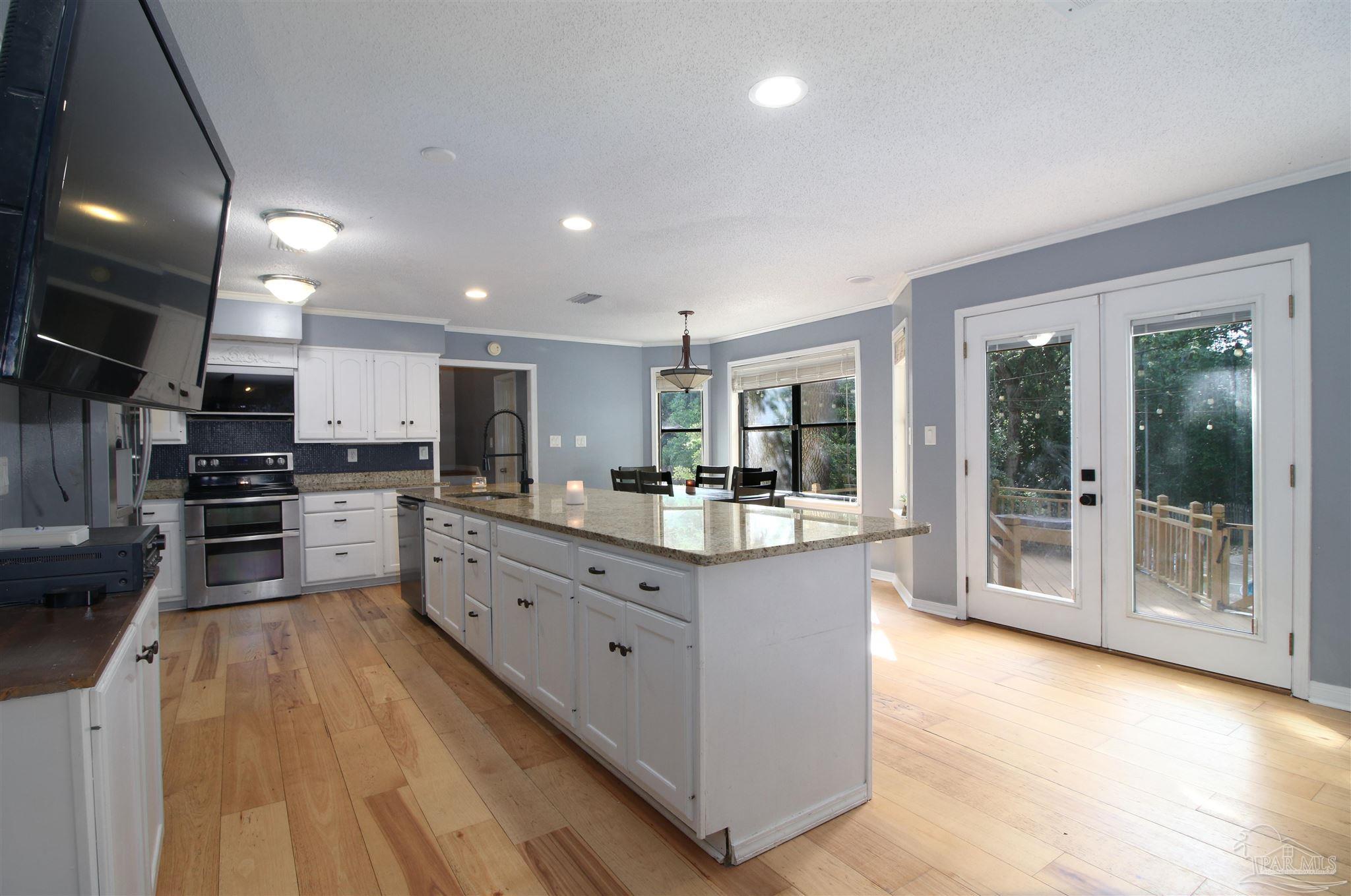 9012 Woodrun Road Pensacola, FL 32514 - Photo 7 of 54