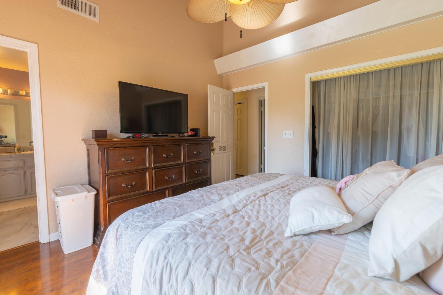 17241 Rodeo Drive Madera, CA 93638 - Photo 20 of 39 Gallery Image 20