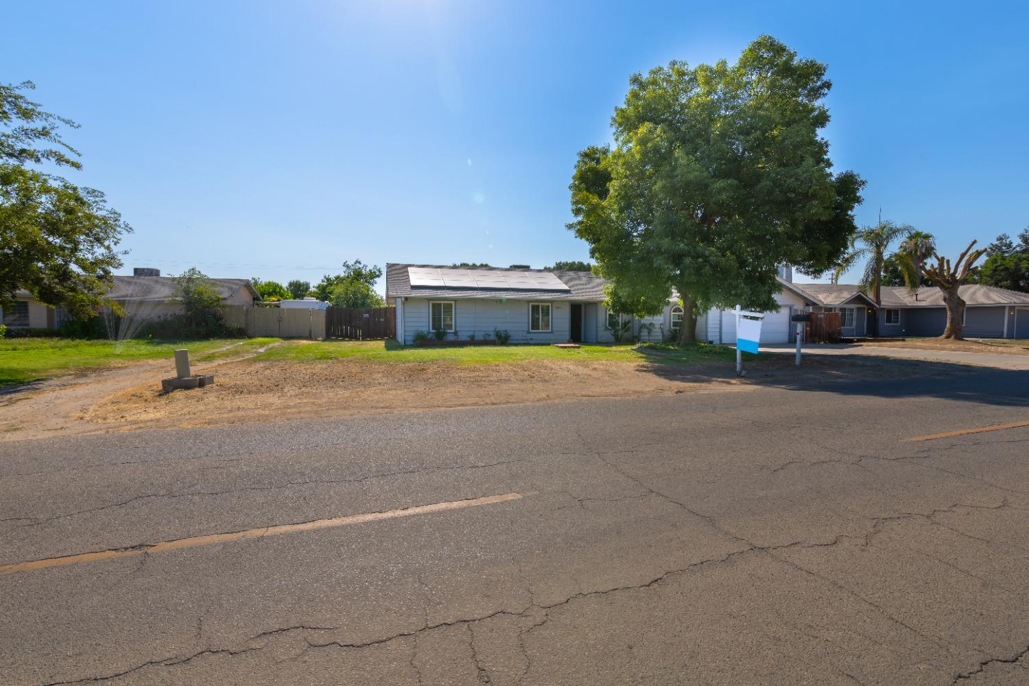 17241 Rodeo Drive Madera, CA 93638 - Photo 3 of 39 Gallery Image 3