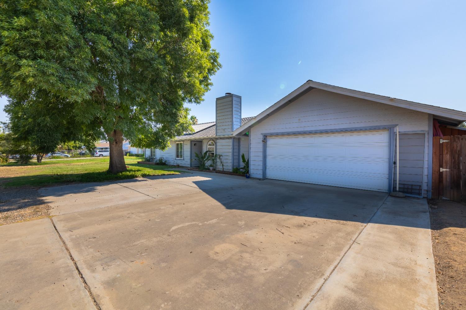 17241 Rodeo Drive Madera, CA 93638 - Photo 4 of 39 Gallery Image 4