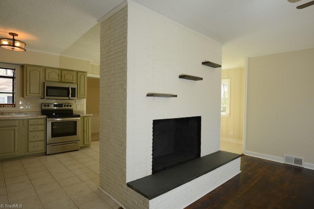 3314 Pine Valley Road High Point, NC 27265 - Photo 9 of 22