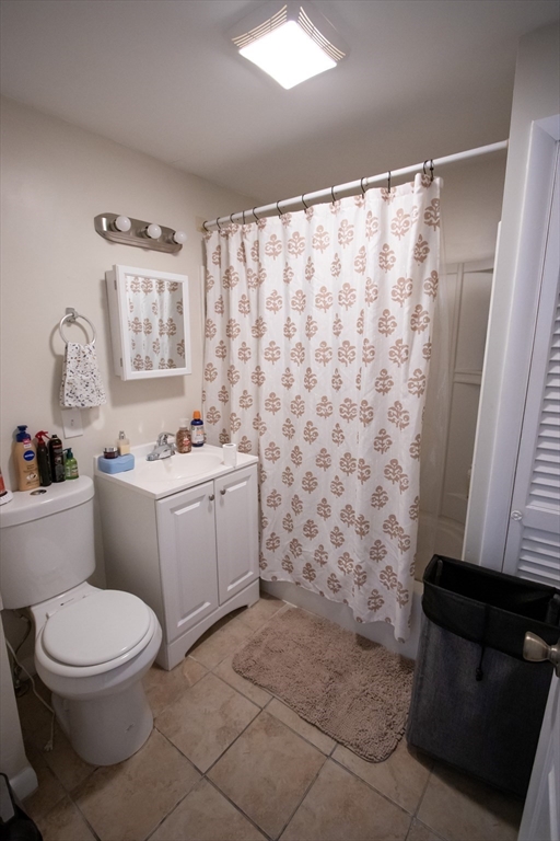 86 Pilgrim Avenue Worcester, MA 01604 - Photo 9 of 30