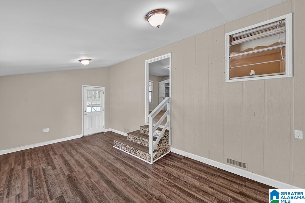 5965 Thornton Lake Road Dora, AL 35062 - Photo 3 of 29