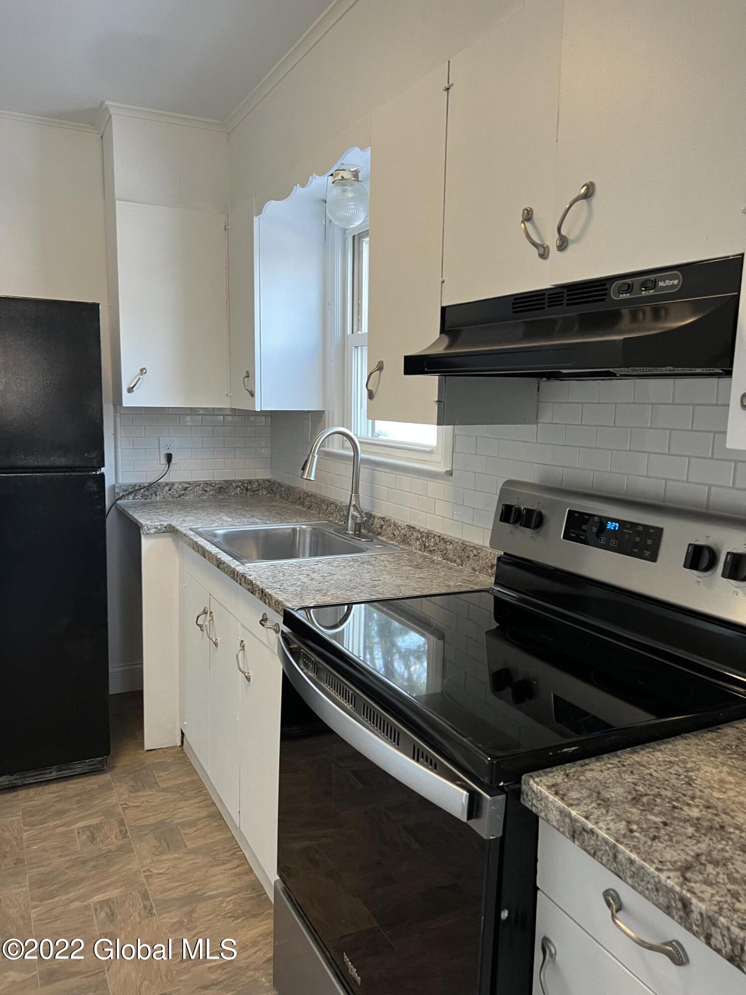 12 Marjorie Road Colonie, NY 12205 - Photo 21 of 35 12C34D2A-BE72-4249-80A8-A7D16AF6F874