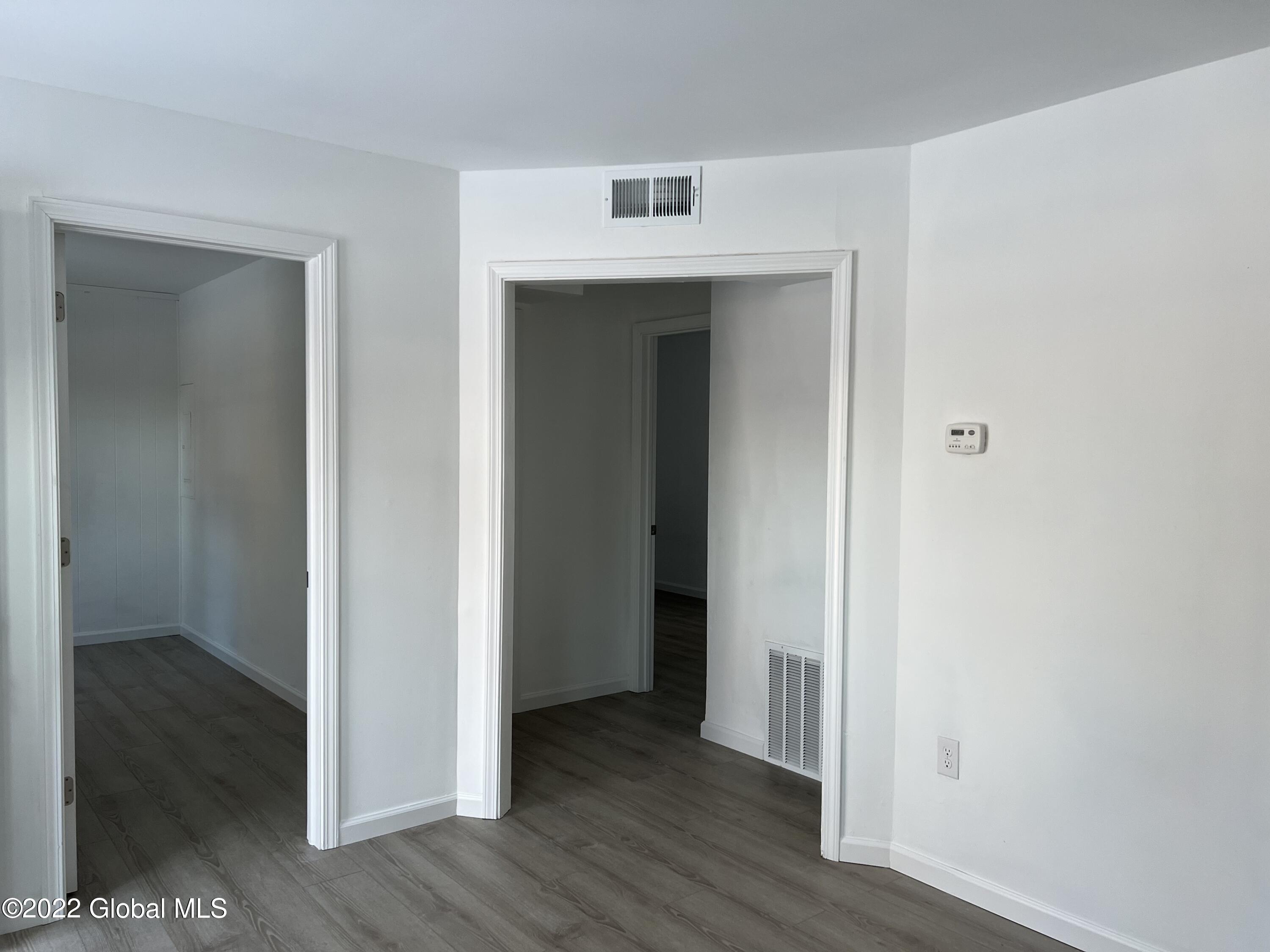 12 Marjorie Road Colonie, NY 12205 - Photo 5 of 35 F4BE1972-5BB3-40F9-9D1C-6414AB567F2E