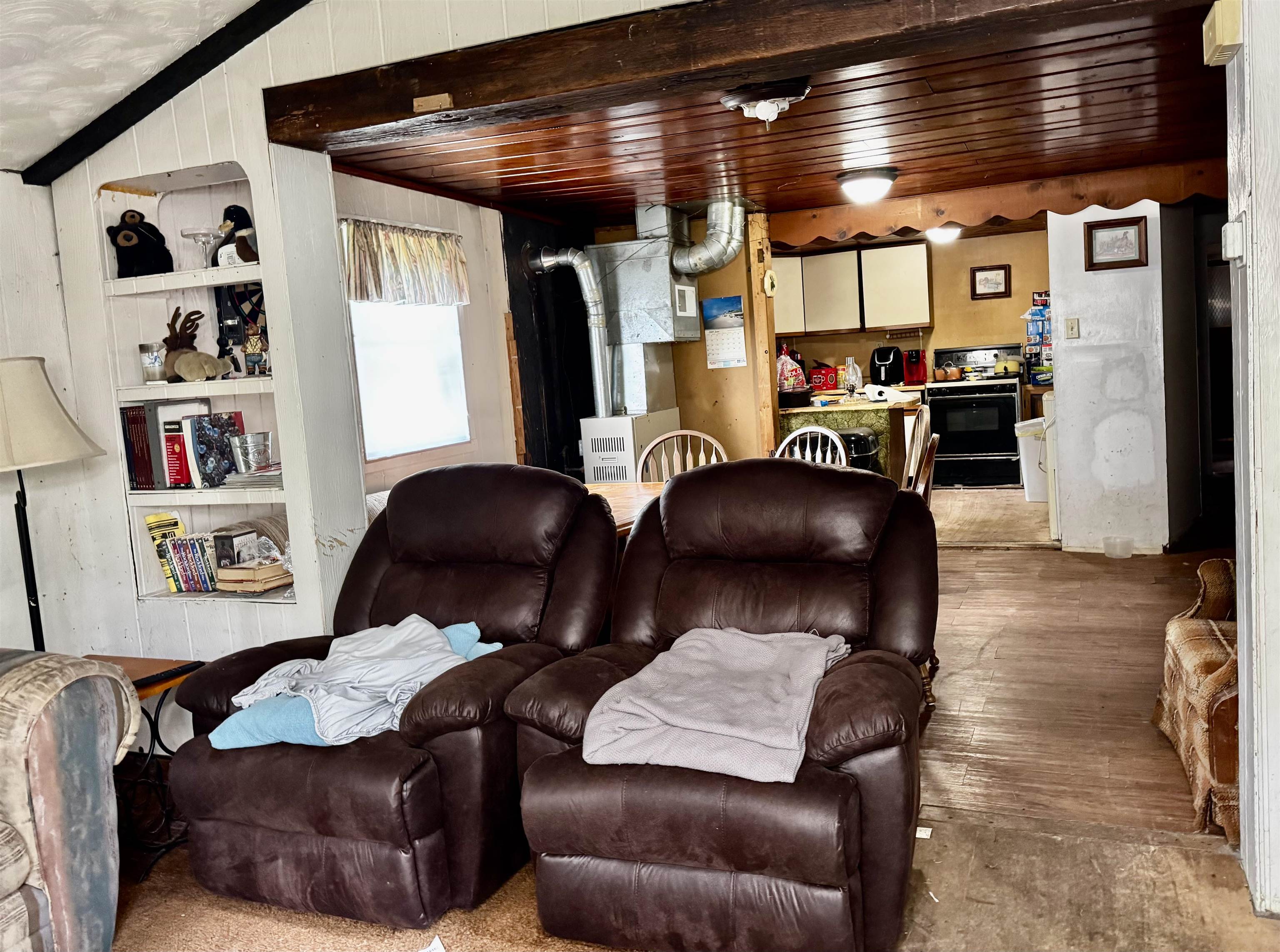 382 Shappell Road Harrison, MI 48625 - Photo 5 of 12