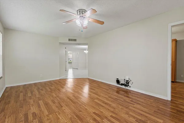 $219,900 | 511 Southwest South River Drive, Unit 103, Stuart, FL 34997