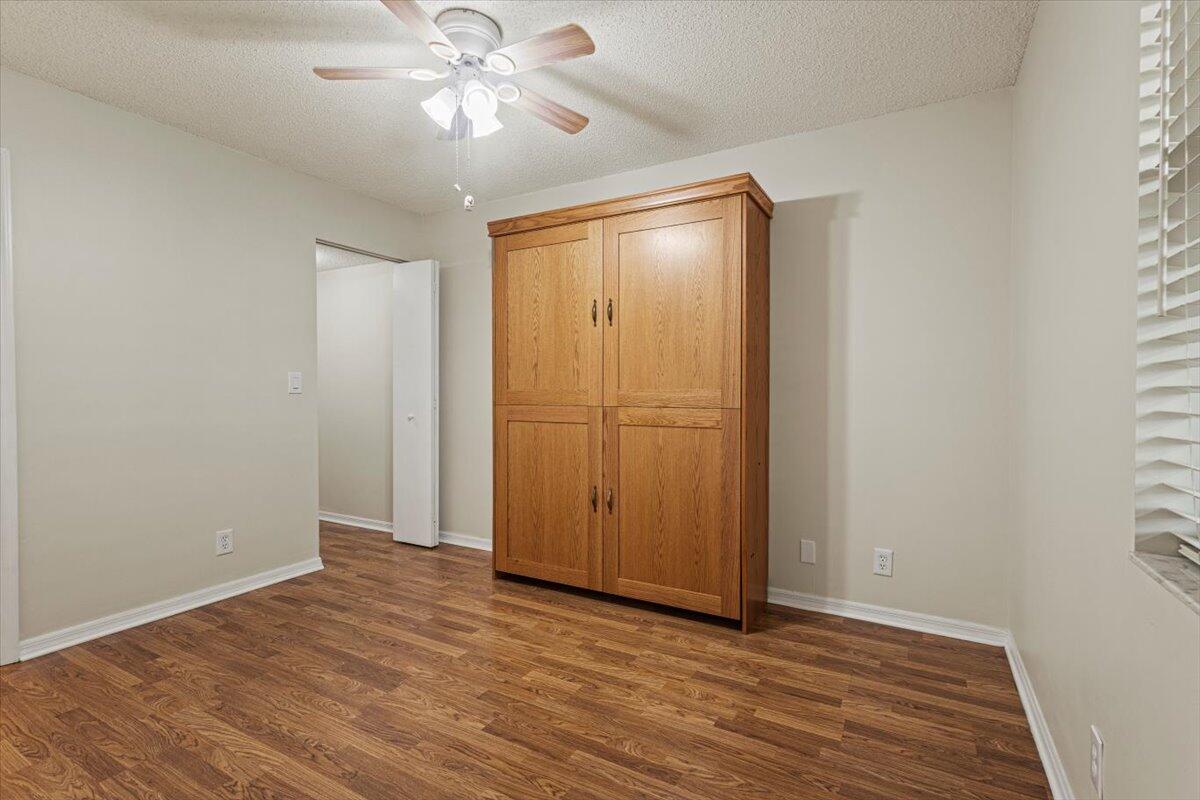 511 Southwest South River Drive, Unit 103 Stuart, FL 34997 - Photo 24 of 40 26-GG3A8230