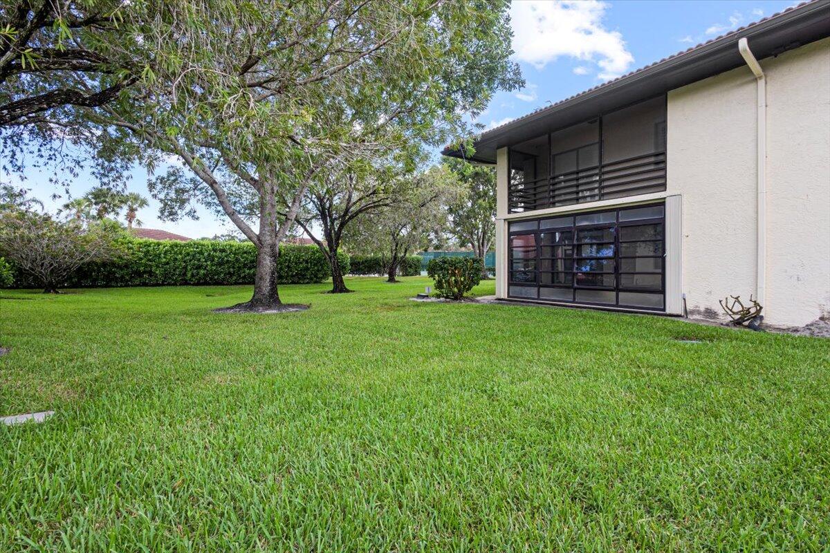 511 Southwest South River Drive, Unit 103 Stuart, FL 34997 - Photo 36 of 40 38-GG3A8264