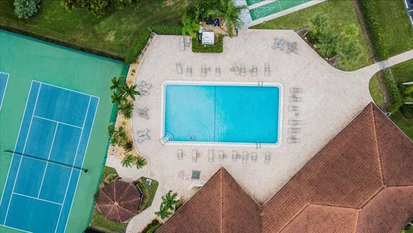 $219,900 | 511 Southwest South River Drive, Unit 103, Stuart, FL 34997