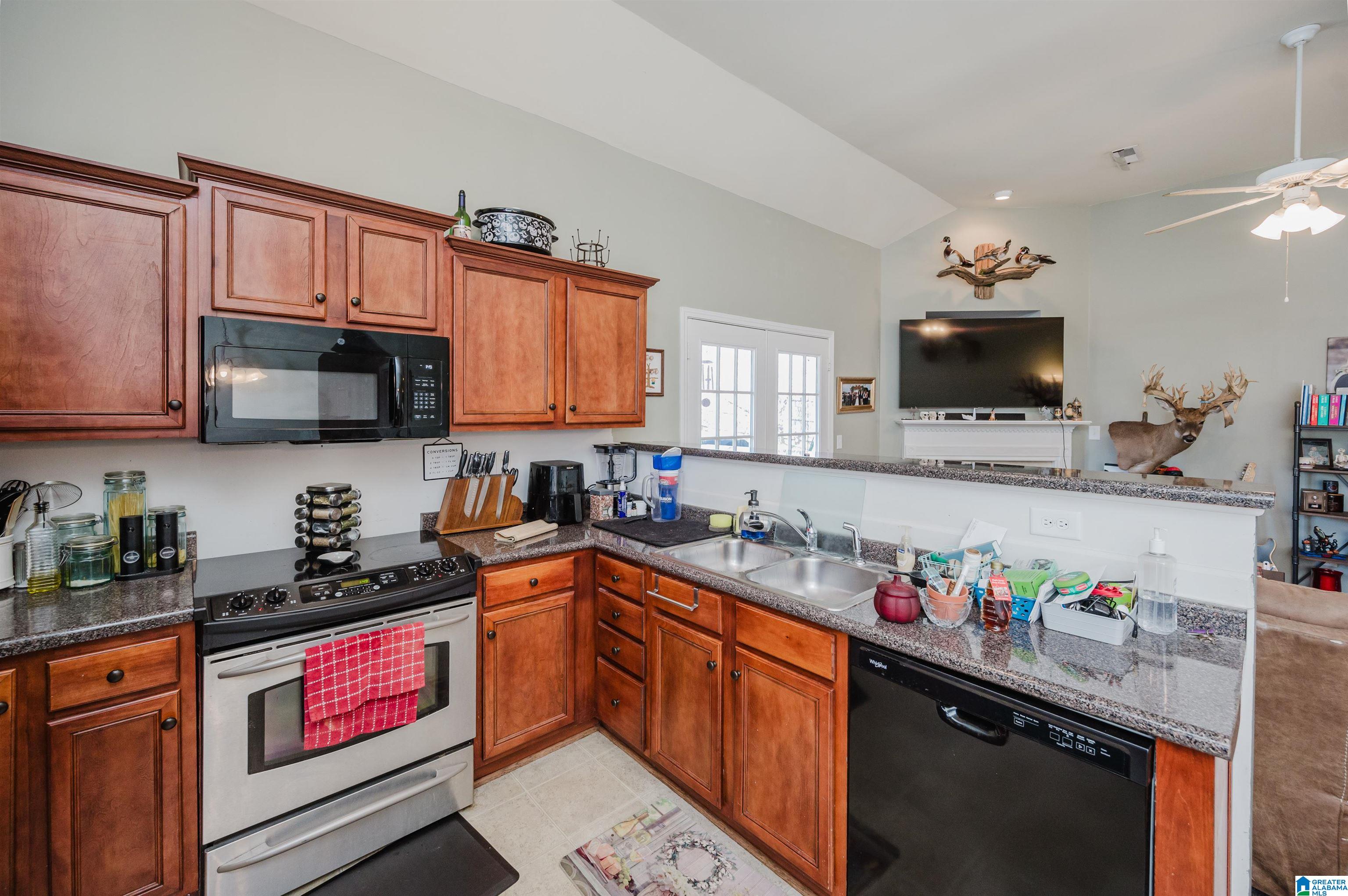 126 Merimeadows Drive Calera, AL 35040 - Photo 12 of 33