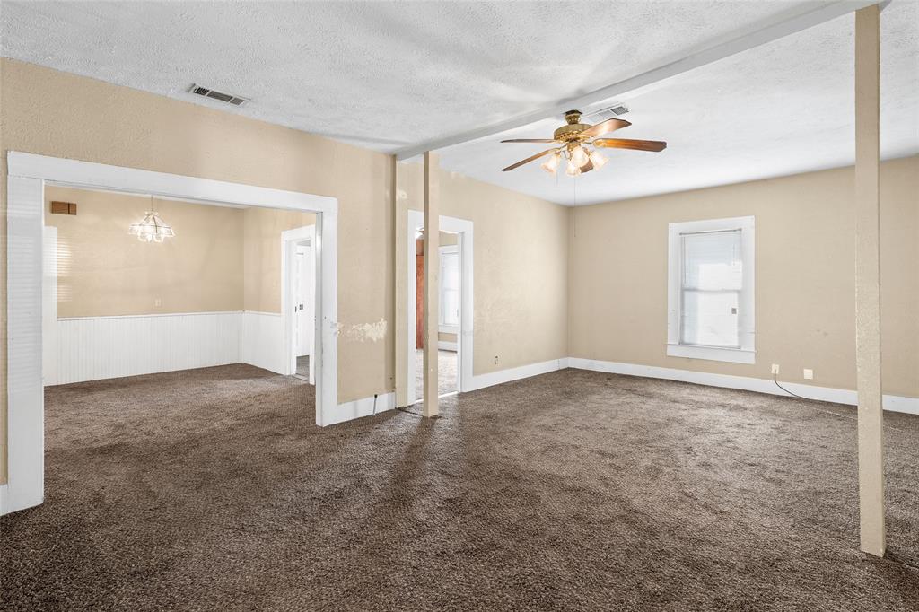 5611 Alton Avenue Dallas, TX 75214 - Photo 11 of 30