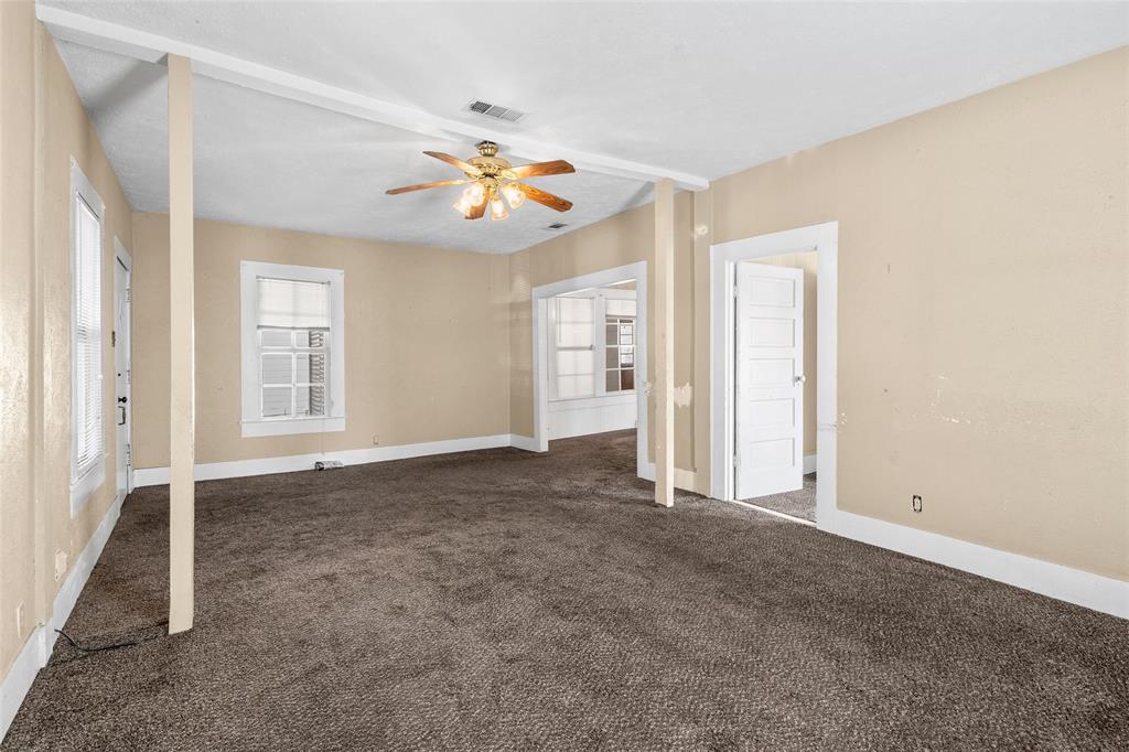 5611 Alton Avenue Dallas, TX 75214 - Photo 12 of 30