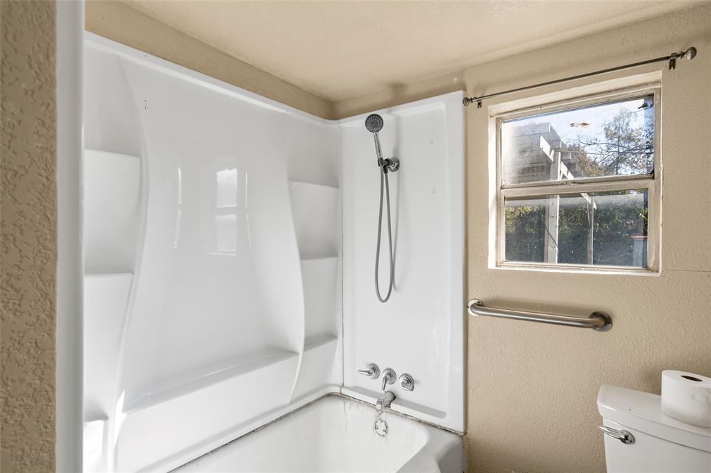 5611 Alton Avenue Dallas, TX 75214 - Photo 27 of 30