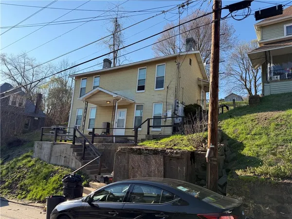 $130,000 | 525 Franklin Street, Freeport, PA 16229