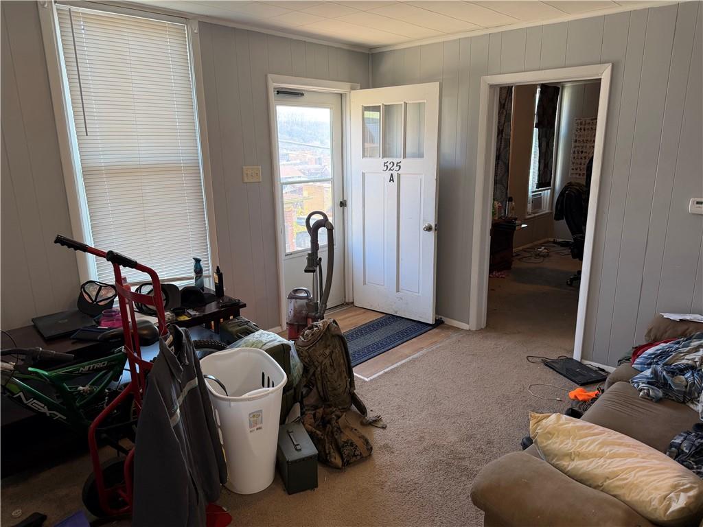525 Franklin Street Freeport, PA 16229 - Photo 4 of 25 a view of a room with gym equipment