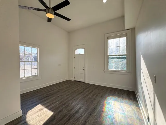$1,700 | 2001 St Philip Street, Unit 1A, New Orleans, LA 70116