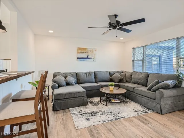 $2,275 | 75 Constitution Avenue, Henderson, NV 89015