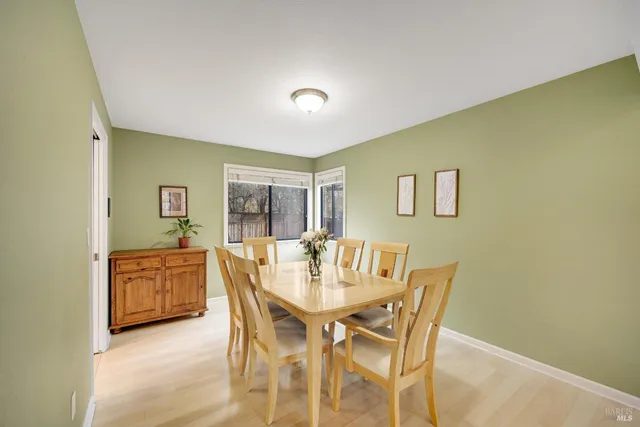 $965,000 | 504 Jenifer Court, Santa Rosa, CA 95404