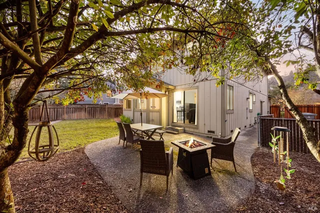 $965,000 | 504 Jenifer Court, Santa Rosa, CA 95404