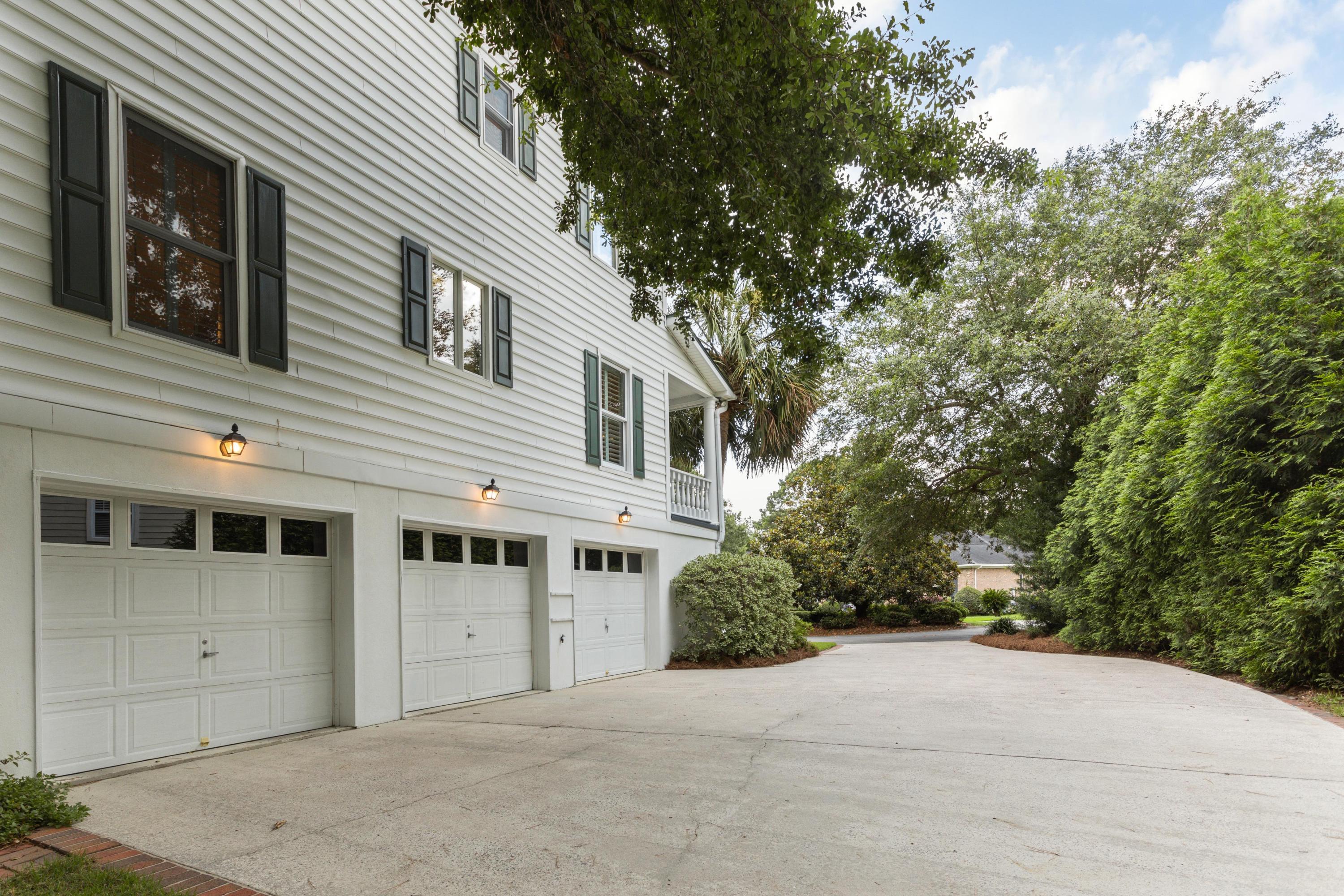 517 East Rice Planters Lane Mount Pleasant, SC 29464 - Photo 32 of 43 CoastalRePhoto-SA-4107