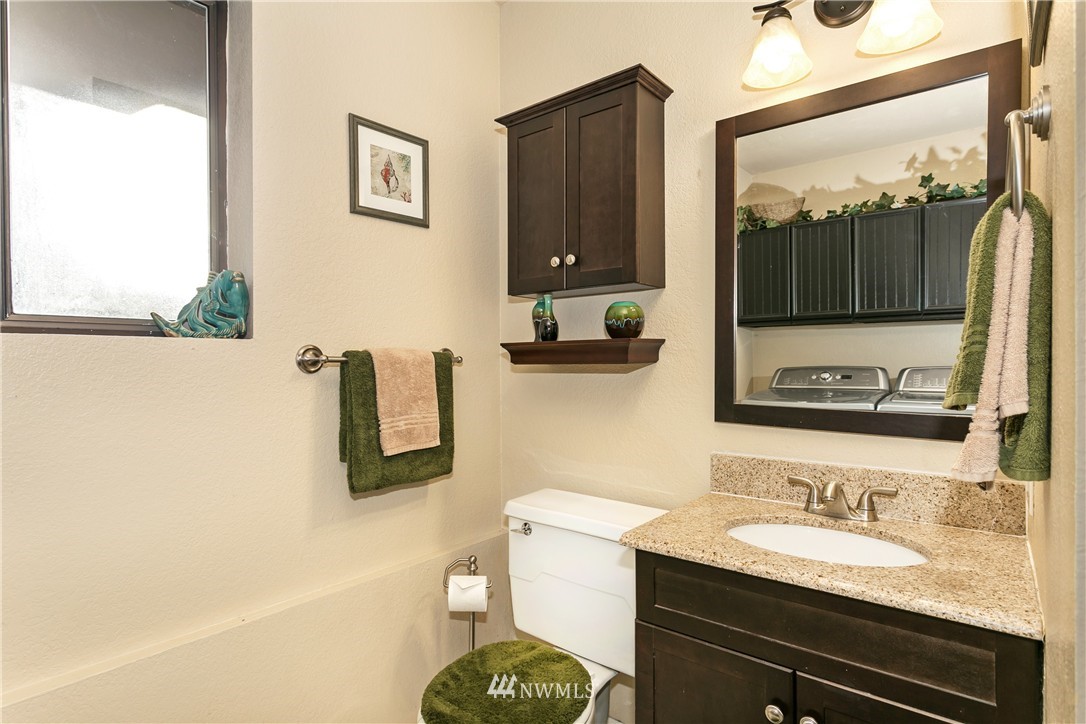 2218 171st Place Southeast Bothell, WA 98012 - Photo 18 of 25 Gallery Image 18