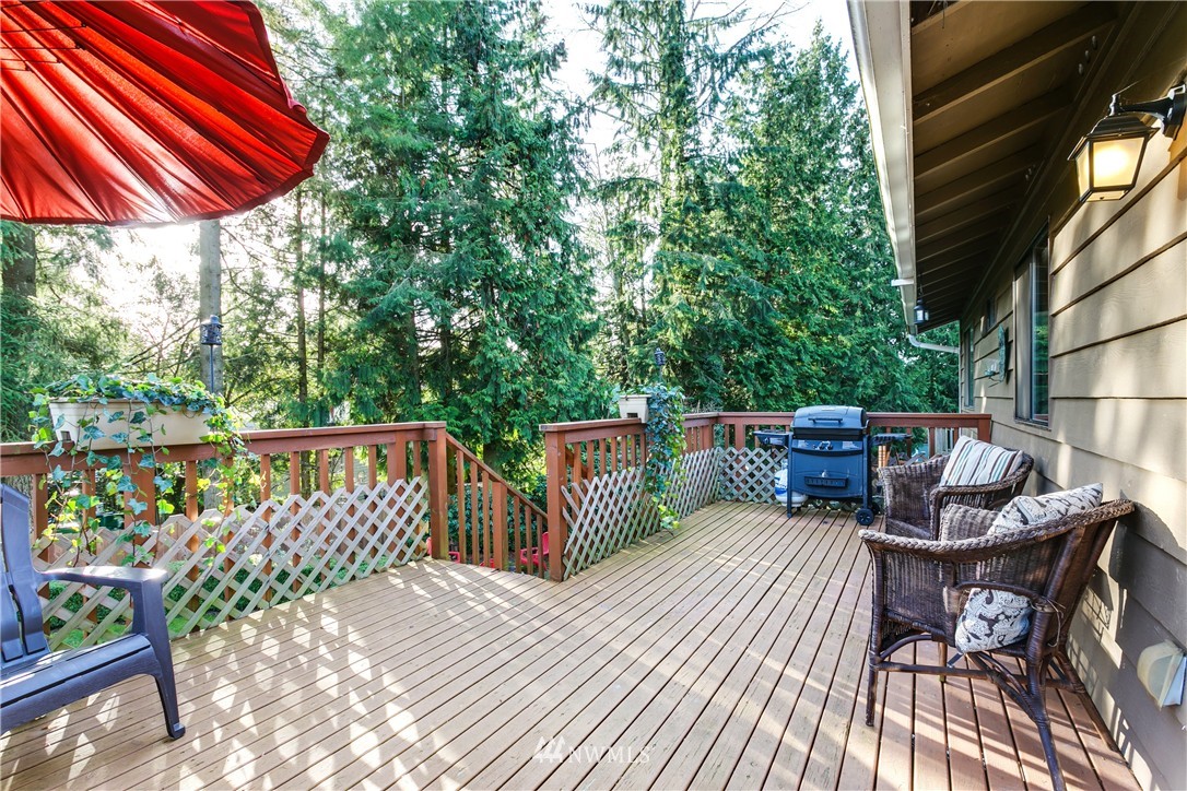 2218 171st Place Southeast Bothell, WA 98012 - Photo 19 of 25 Gallery Image 19