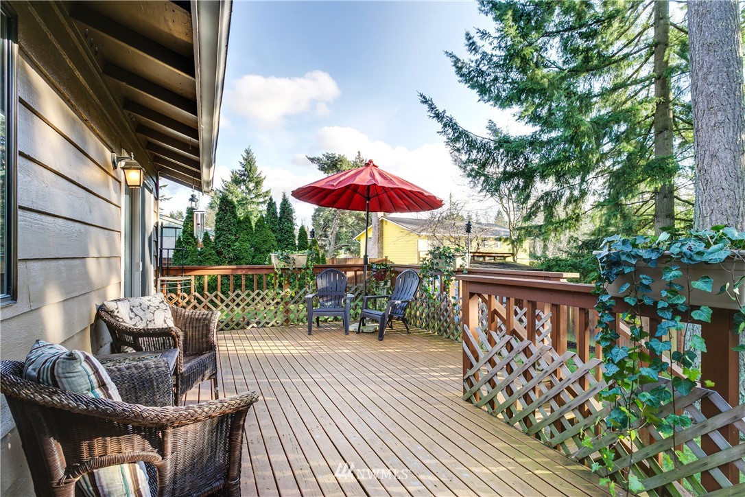 2218 171st Place Southeast Bothell, WA 98012 - Photo 20 of 25 Gallery Image 20