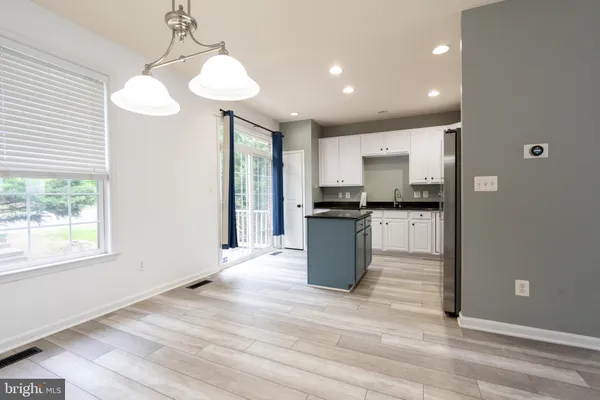 $3,250 | 8735 Mill Towns Court, Alexandria, VA 22309