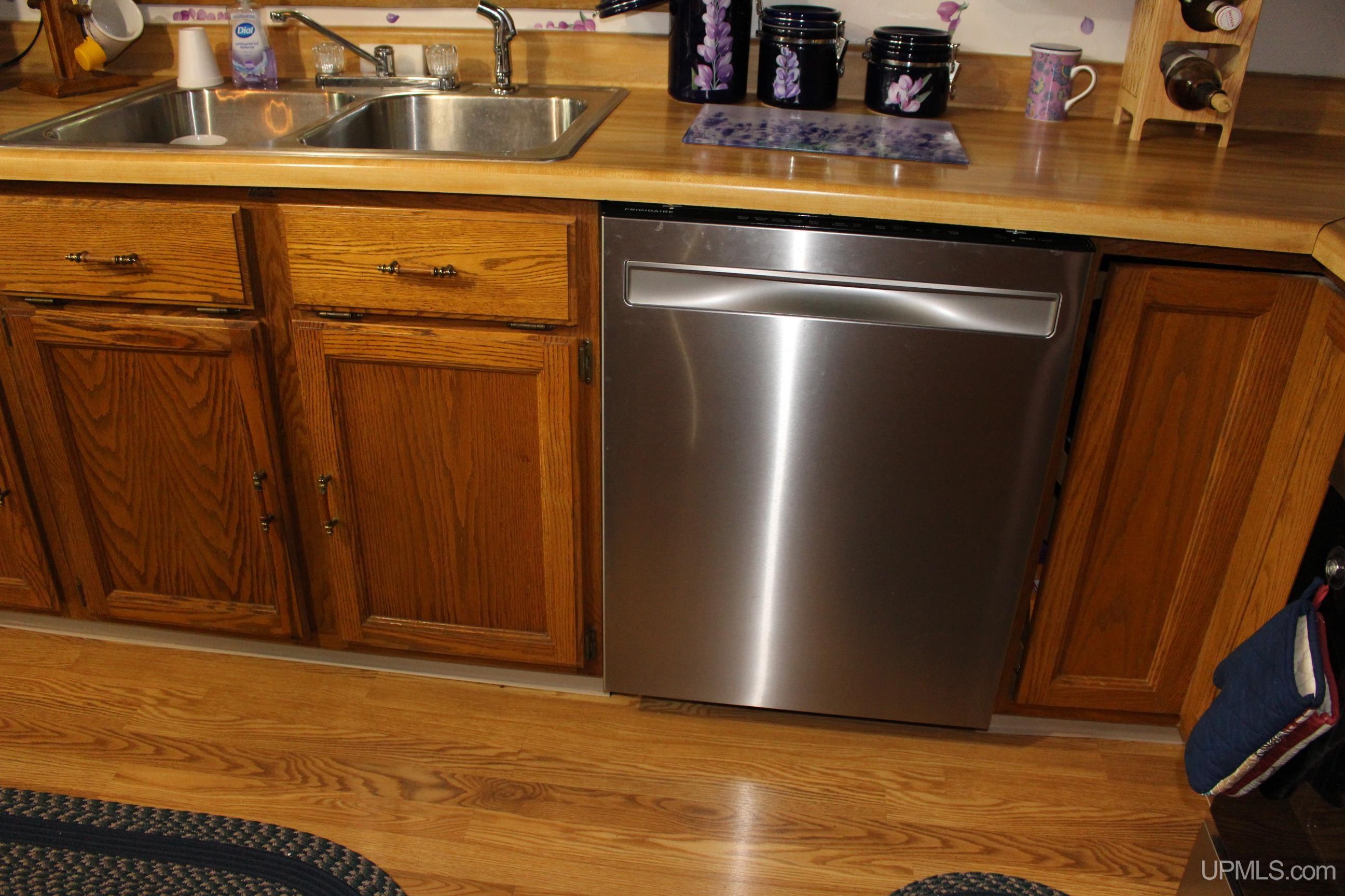 110 Soderena Road Crystal Falls, MI 49920 - Photo 15 of 93