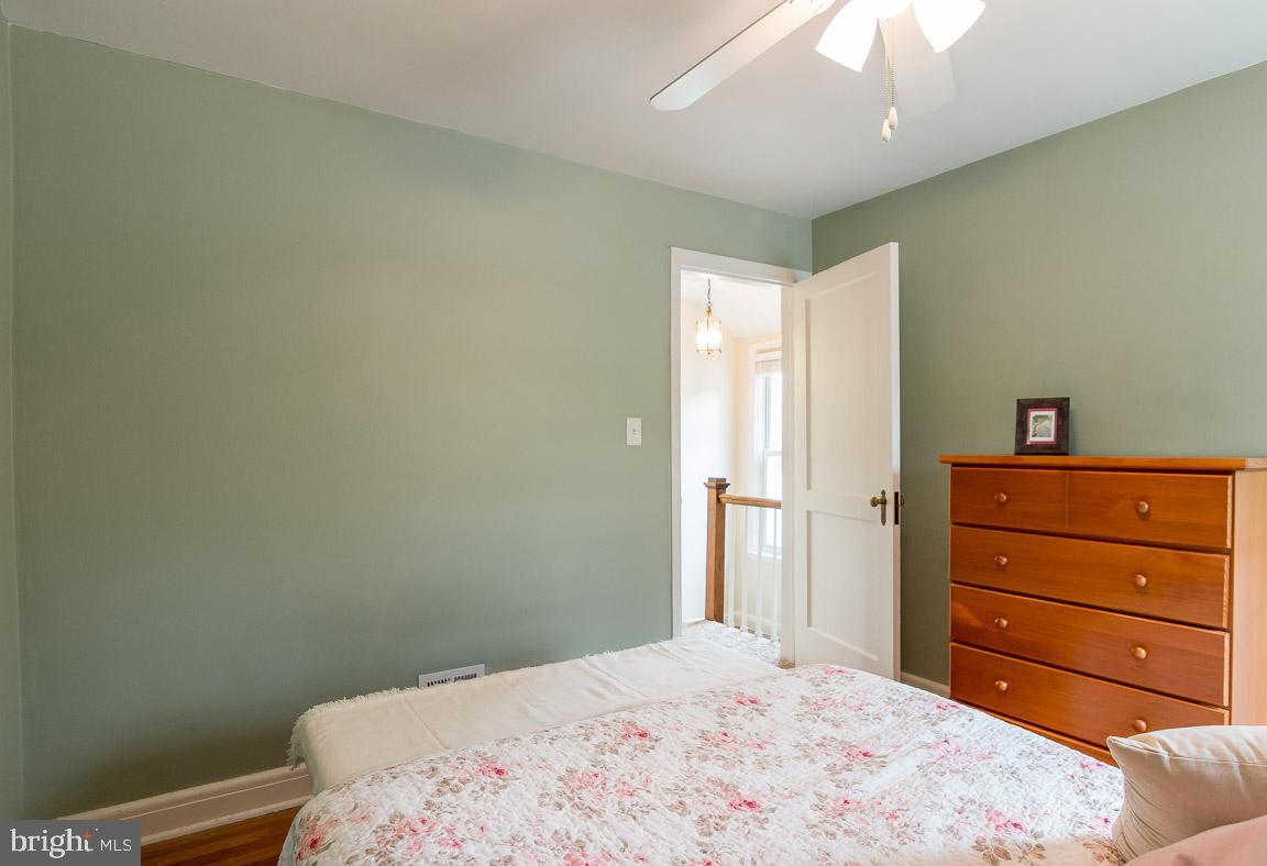 416 Hillen Road Baltimore, MD 21286 - Photo 30 of 47 Bedroom # 3 Ceiling fan