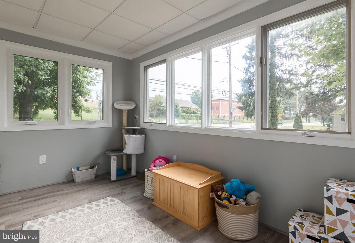 416 Hillen Road Baltimore, MD 21286 - Photo 10 of 47 Dual glazed windows