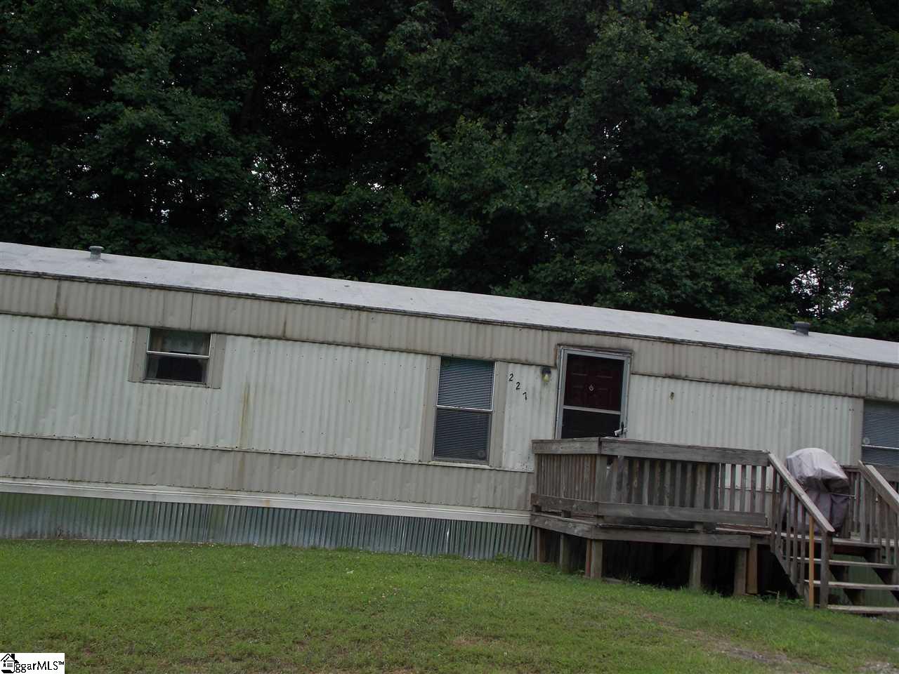 106 Mae Sue Court Inman, SC 29349 - Photo 1 of 12