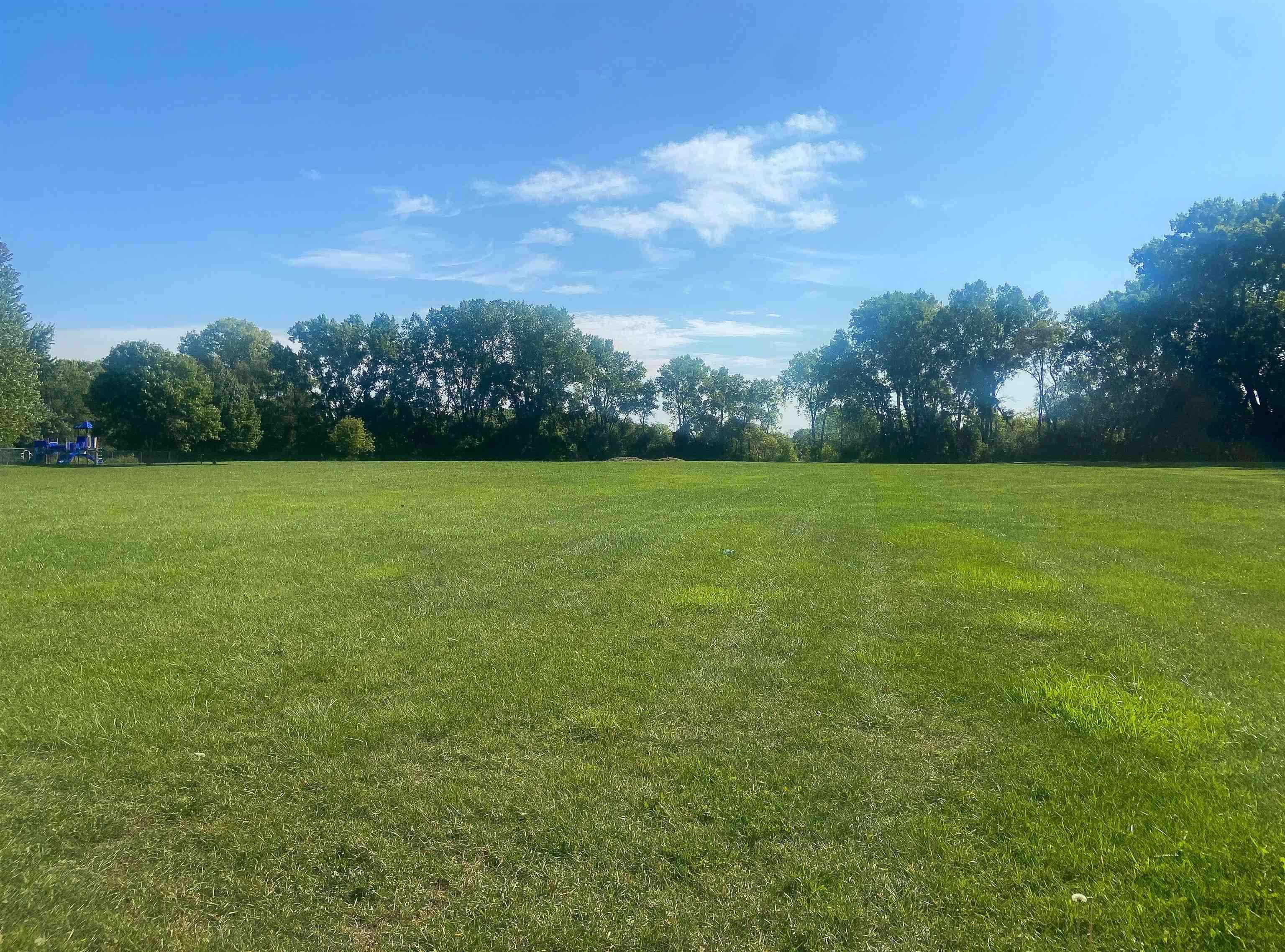 Josslyn Street, Unit 2 Oshkosh, WI 54902 - Photo 2 of 12