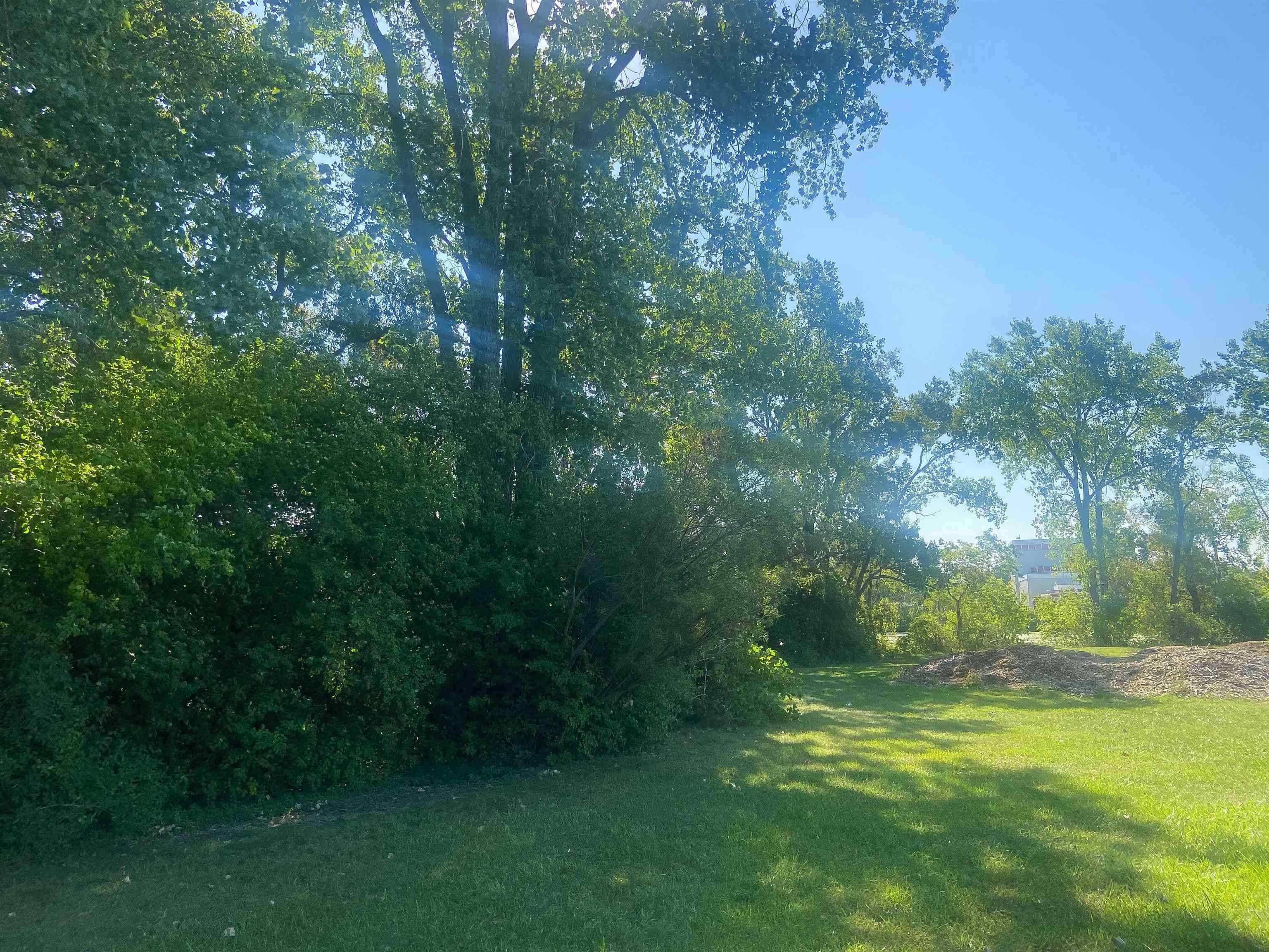 Josslyn Street, Unit 2 Oshkosh, WI 54902 - Photo 6 of 12