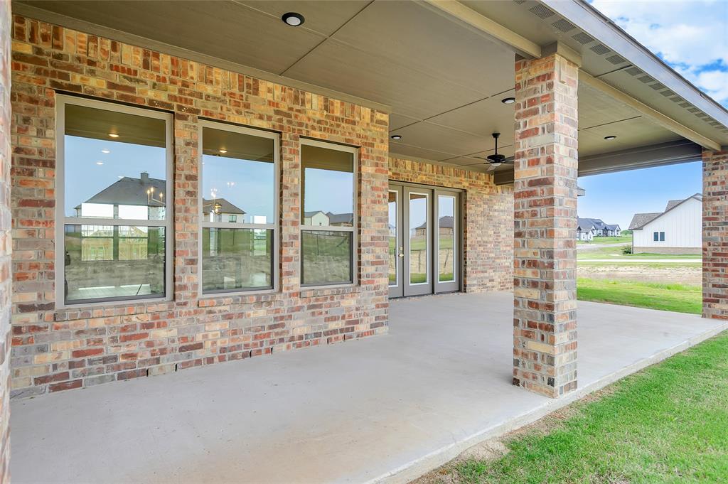 412 Collum View Azle, TX 76020 - Photo 28 of 29 a bathroom with a tub and shower view
